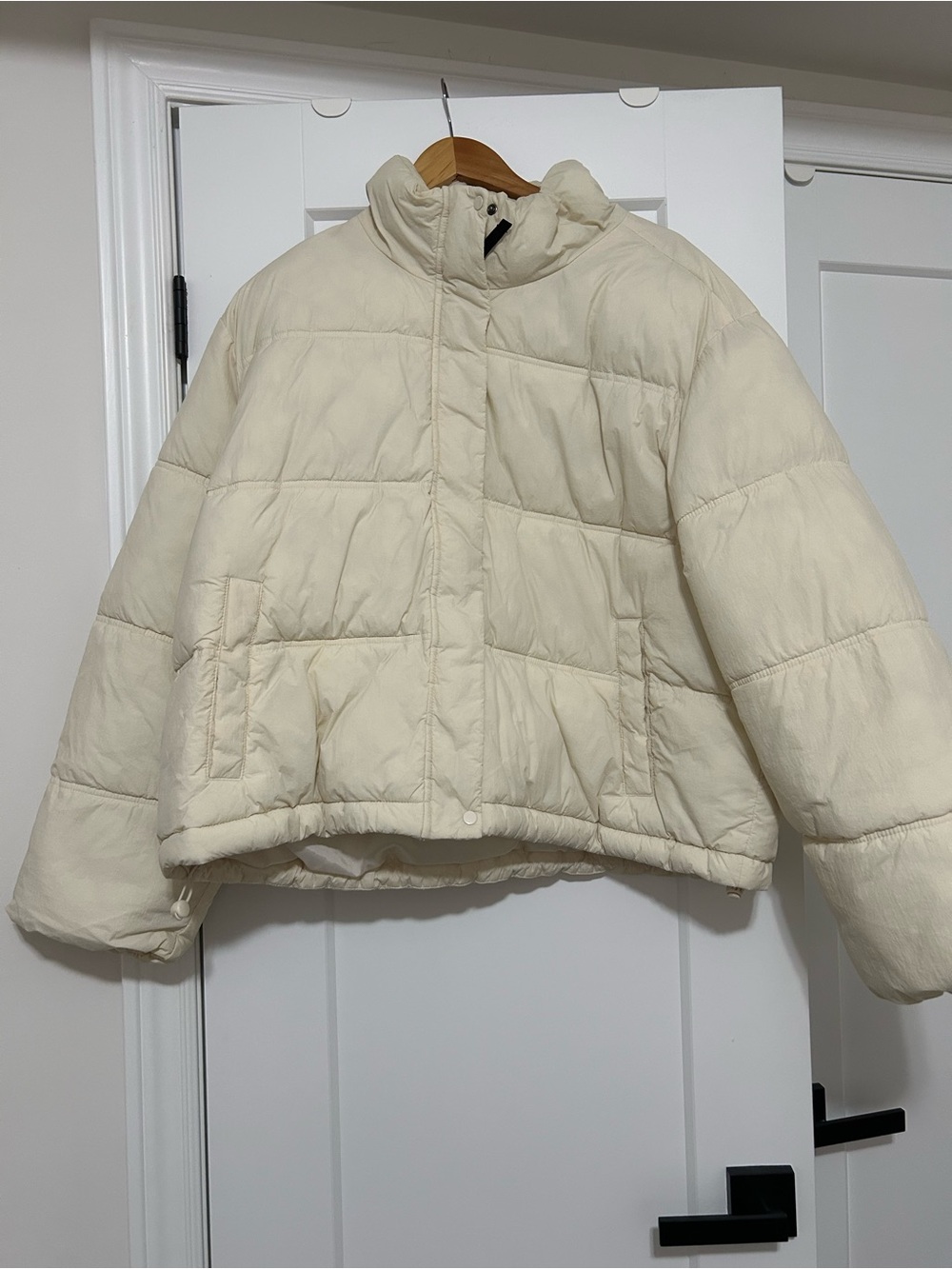 Old Navy Cream Boxy Puffer Jacket